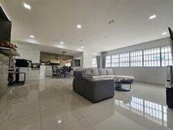 Blk 708 Jurong West Street 71 (Jurong West), HDB Executive #574905931